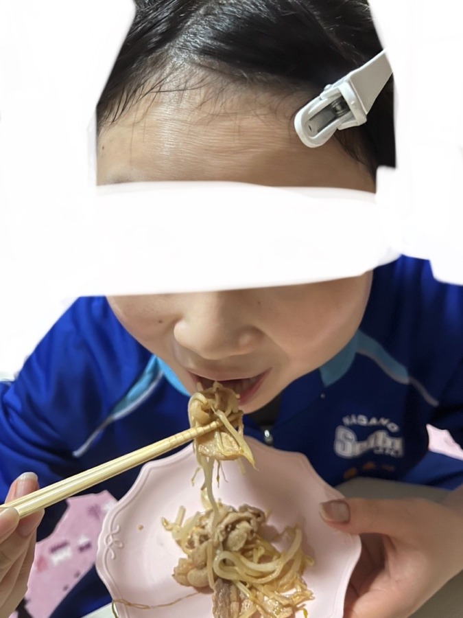 戴いた【豚肉🐷】を使って肉もやし炒め🥩✨