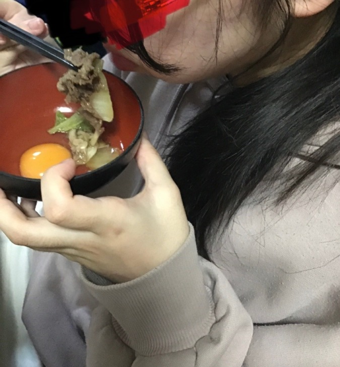 戴いた【北海道牛切り落とし】で、すき焼き風食べました