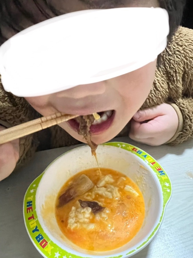 【北海道牛切り落とし】で牛丼orすき焼きは多数決ですき焼き🥩に決定🙌🏻✨