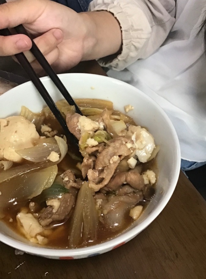 戴いた【国産神戸ポーク切り落とし】で肉豆腐を食べました